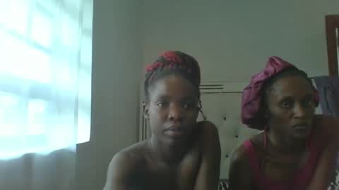 kinky_aria online show from 2, 10, 2025