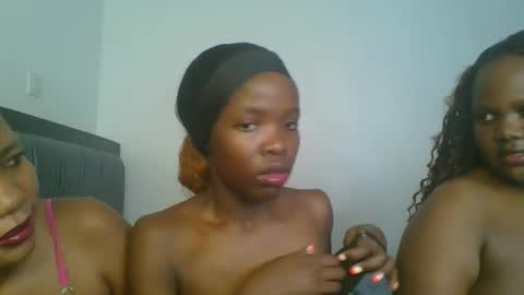 kinky_aria online show from 11, 10, 2025