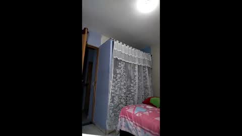 kinky_eli_ online show from 5, 12, 2025