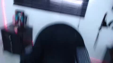 Snapshot of kinkyallisonsub chatting on 12, 2, 2025 Allison  Diego online show from 12, 2, 2025