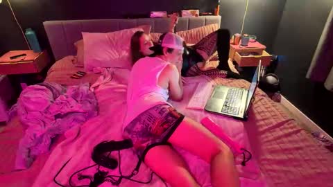Kinkyblinders online show from 18, 10, 2025