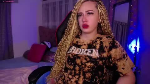  Sara  online show from 19, 2, 2025