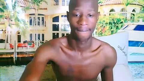 Snapshot of kinkyebonyguy chatting on 20, 10, 2025 BigD online show from 20, 10, 2025