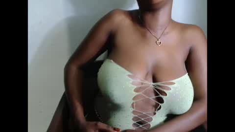 kinkyjuicexx online show from 7, 4, 2026
