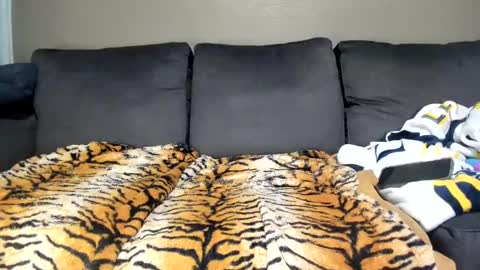 Kinky online show from 10, 2, 2025