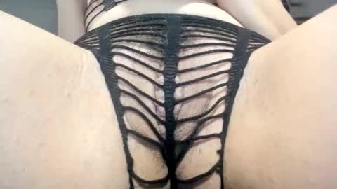 Kinky online show from 12, 2, 2026