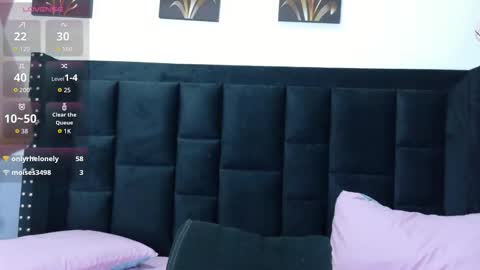 kinkywildmilf online show from 2, 3, 2026