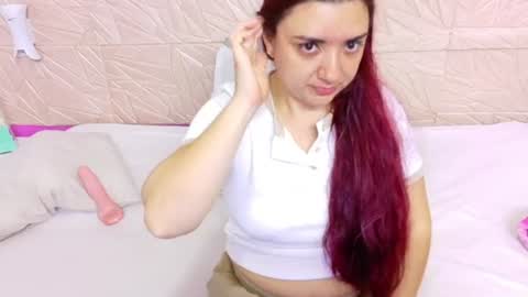 Snapshot of kinkyy_redhead chatting on 10, 6, 2026 kinkyy_redhead online show from 10, 6, 2026