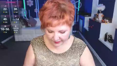 Kira Kennet online show from 10, 10, 2025