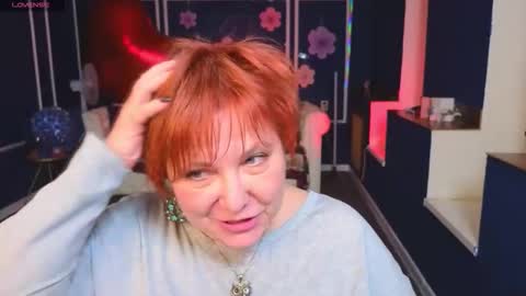 Snapshot of kira_kennet chatting on 22, 4, 2026 Kira Kennet online show from 22, 4, 2026