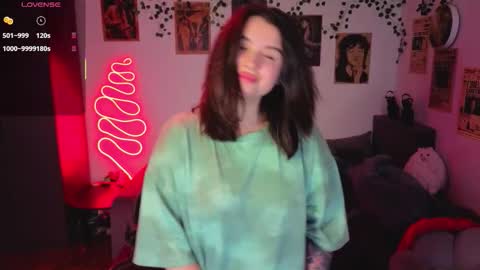 Kira VanKick online show from 28, 11, 2025