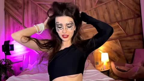 Snapshot of kira_mmr chatting on 4, 1, 2025 Kira and friends online show from 4, 1, 2025