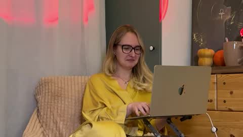 KiraFatex online show from 13, 11, 2025