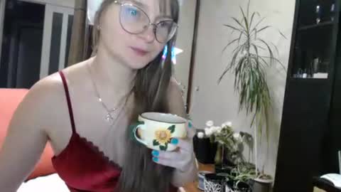 Snapshot of kiragoldens chatting on 26, 12, 2024 KiraGoldens online show from 26, 12, 2024