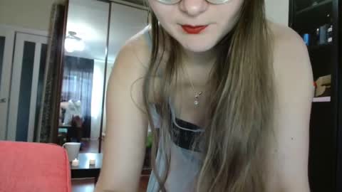 Snapshot of kiragoldens chatting on 1, 11, 2025 KiraGoldens online show from 1, 11, 2025