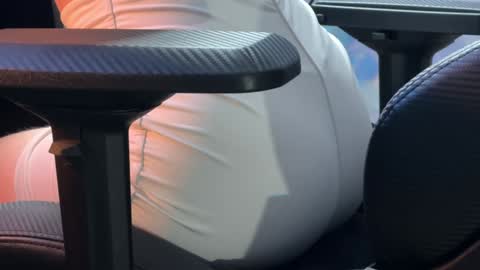 Kira    online show from 8, 2, 2025