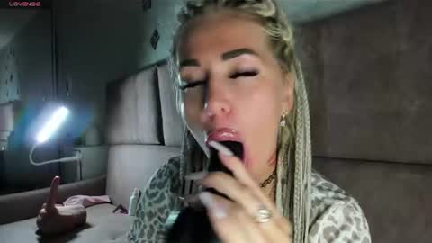 Kira online show from 15, 7, 2026