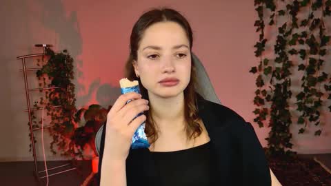 kiravair online show from 19, 3, 2026