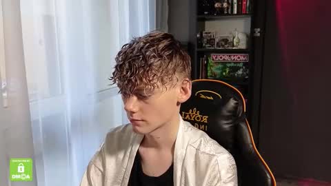 Kirill and Andrey online show from 9, 11, 2025