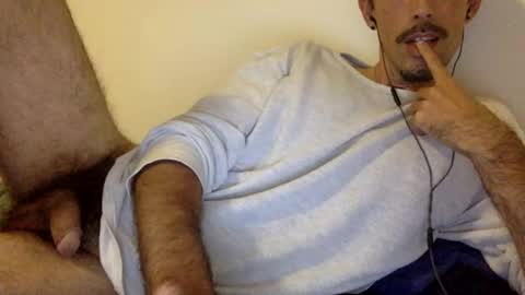 Snapshot of kirliannn chatting on 25, 4, 2026 kirlian online show from 25, 4, 2026