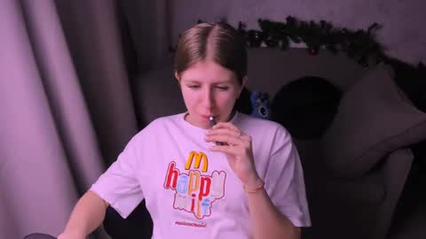 Snapshot of kirraa_ chatting on 28, 12, 2024 Kira online show from 28, 12, 2024