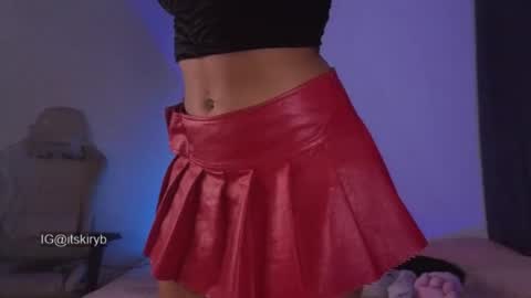 See you in a few minutes today December 1st. online show from 19, 11, 2025