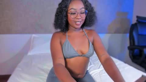 kishalove_ online show from 1, 11, 2025