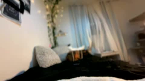 Snapshot of kissahsins chatting on 22, 1, 2025 Kissah Kreampuff online show from 22, 1, 2025