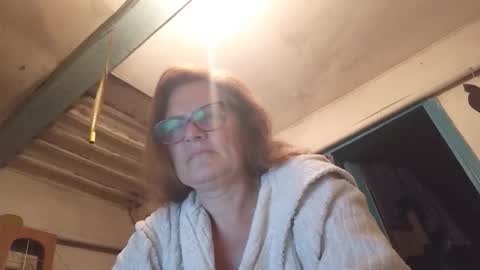 Snapshot of kissandvibe chatting on 21, 9, 2025 kissandvibe online show from 21, 9, 2025