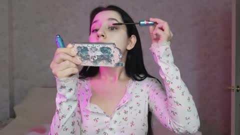 Hot Eva online show from 11, 4, 2026