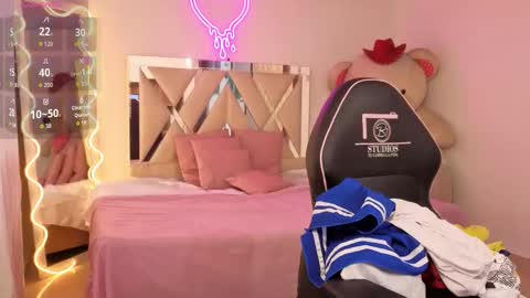 Snapshot of kissi_tay1 chatting on 16, 10, 2025 KISSI online show from 16, 10, 2025