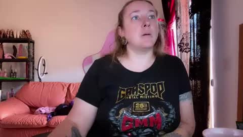 Snapshot of kissica chatting on 29, 10, 2025 kissica online show from 29, 10, 2025