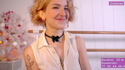 Snapshot of kisskiss_muah chatting on 19, 1, 2025 Kate online show from 19, 1, 2025