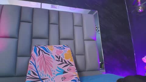 BELLA FLAME online show from 24, 11, 2025