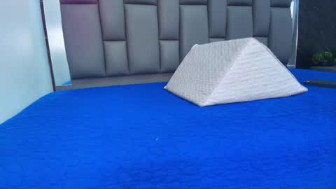 BELLA FLAME online show from 28, 2, 2026