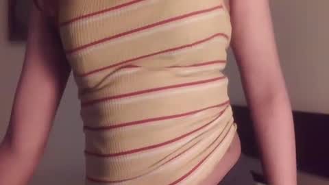 Snapshot of kisspriya chatting on 26, 10, 2025 J online show from 26, 10, 2025