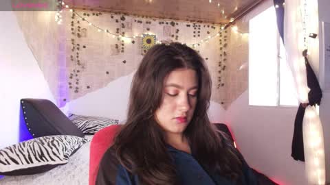 Snapshot of kisstarxxx chatting on 4, 11, 2025 Helena and Brad online show from 4, 11, 2025