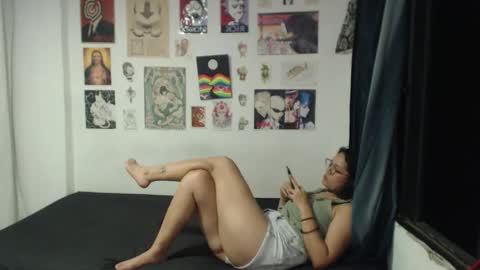 Snapshot of kitcatdreams chatting on 21, 4, 2026 kitcatdreams online show from 21, 4, 2026