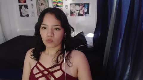 Snapshot of kitcatdreams chatting on 21, 4, 2026 kitcatdreams online show from 21, 4, 2026