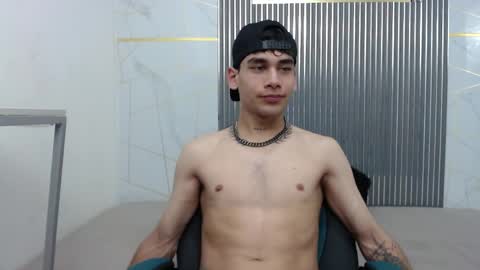 Snapshot of kitsune_44 chatting on 18, 4, 2026 kitsune_44 online show from 18, 4, 2026