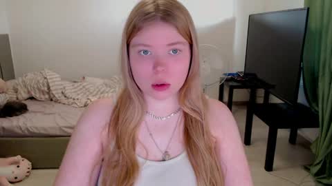 Jennyblonde and Emmabrunette online show from 31, 5, 2026