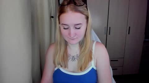 kitten_sun online show from 20, 2, 2026