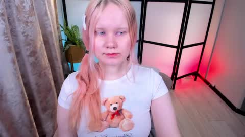 kittenxoann online show from 18, 4, 2026