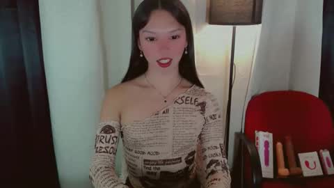 Snapshot of kitteylovesyou chatting on 23, 11, 2025 KITTY online show from 23, 11, 2025