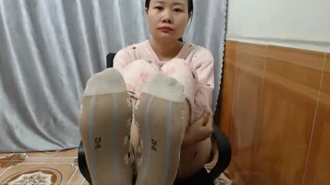 kitti_baby2x online show from 16, 12, 2025