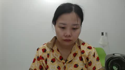 kitti_baby2x online show from 7, 4, 2026