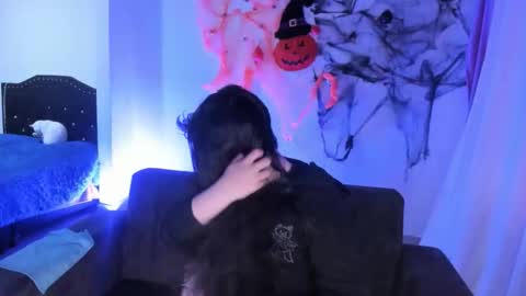 kitty__chs online show from 20, 11, 2025