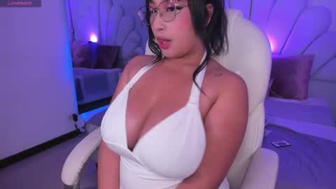 Kitty  online show from 22, 12, 2025