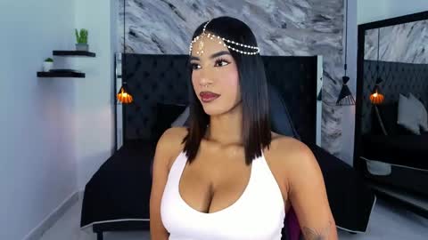 Snapshot of kitty_collins_ chatting on 1, 6, 2026 Kitty online show from 1, 6, 2026