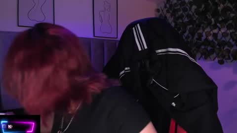 Snapshot of kitty_gang chatting on 5, 11, 2025 Camila online show from 5, 11, 2025